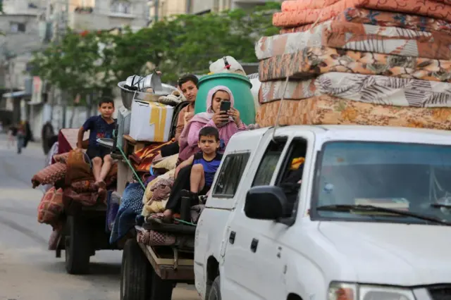 Civilians in Rafah