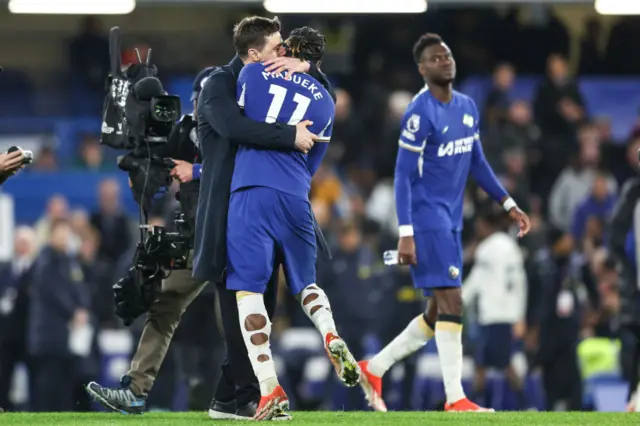 Mauricio Pochettino with Noni Madueke