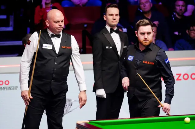 Stuart Bingham and Jak Jones