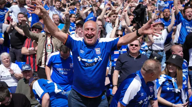 Ipswich Town fans celebrate