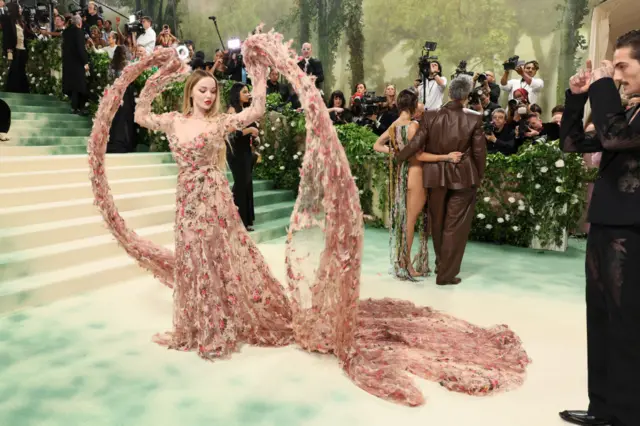 Dove Cameron attends The 2024 Met Gala Celebrating "Sleeping Beauties: Reawakening Fashion" at The Metropolitan Museum of Art on May 06, 2024 in New York City