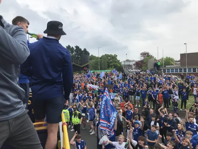 Ipswich Town players on the bus