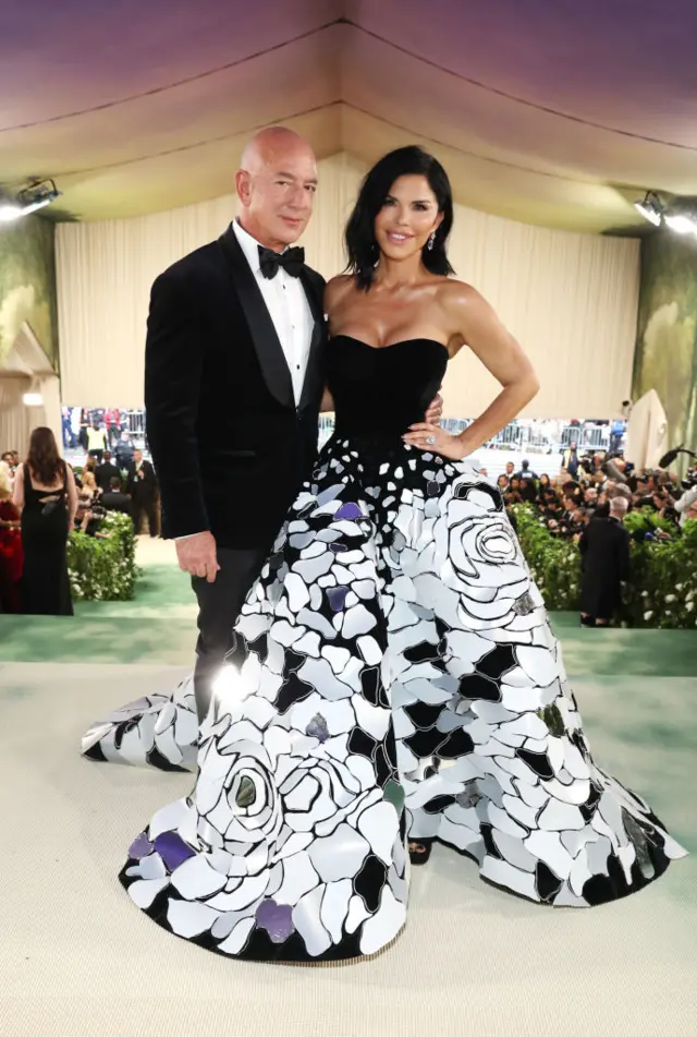 Jeff Bezos and Lauren Sanchez attend The 2024 Met Gala Celebrating "Sleeping Beauties: Reawakening Fashion" at The Metropolitan Museum of Art on May 06, 2024 in New York City