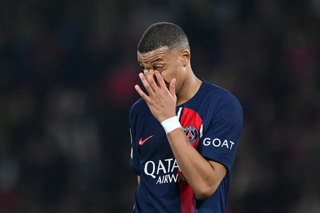 Kylian Mbappe of Paris Saint-Germain looks dejected