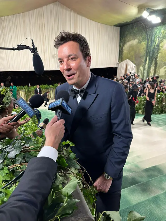 Jimmy Fallon talks to reporters at the Met Gala