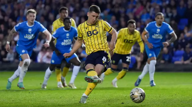 Cameron Brannagan scores penalty for Oxford