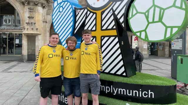 Dean Guthrie  Daryl Guthrie  Jack Jamieson - Scotland fans after a long journey