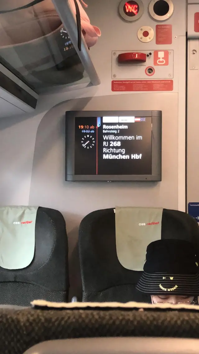 Fan picture of a train destination sign reading Munich