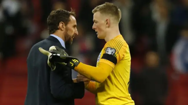 gareth southgate and jordan pickford