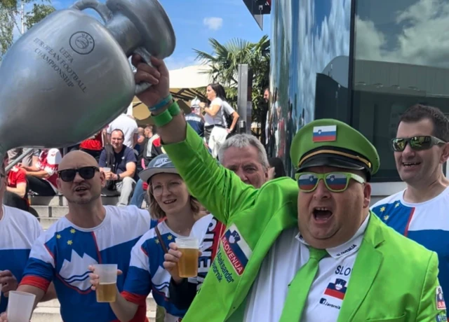 Slovenia fans