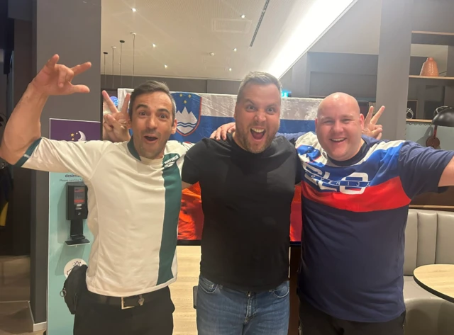 Slovenia fans drinking in the hotel bar