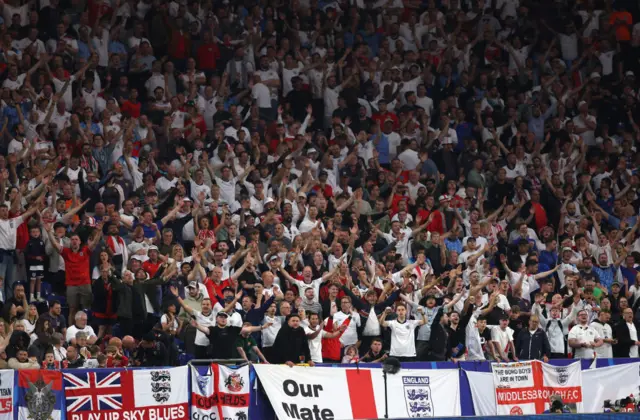 England fans