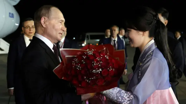 Russian President Vladimir Putin (C) attends a welcome ceremony upon arrival at the airport of Pyongyang, North Korea,18 June 2024. Russian President Vladimir Putin is on his two days official visit to North Korea. Russian President Putin visits North Korea, Pyongyang - 18 Jun 2024