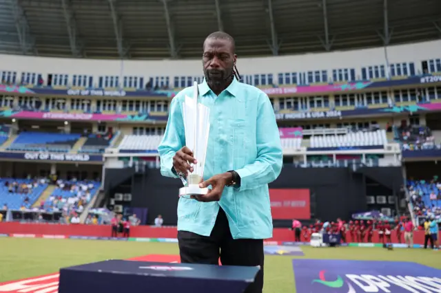 Sir Curtly Ambrose brings out the T20 World Cup trophy