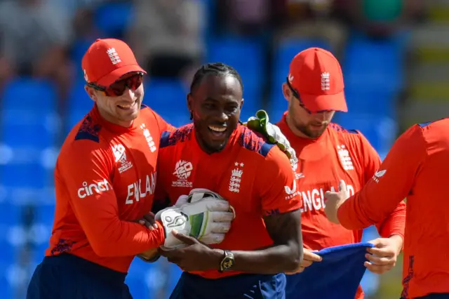 Jos Buttler and Jofra Archer celebrate