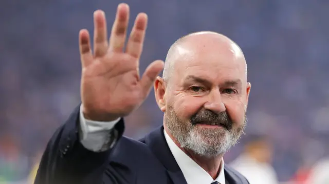 Steve Clarke wave