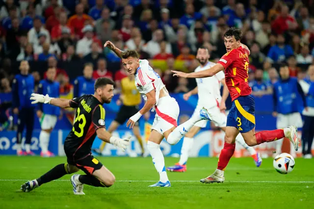 Mateo Retegui centre-forward of Italy and Genoa CFC shooting