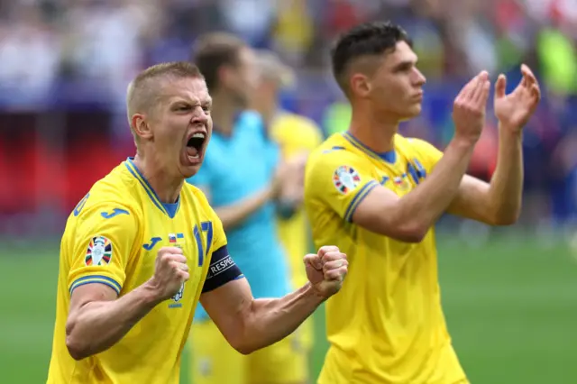 Oleksandr Zinchenko celebrates