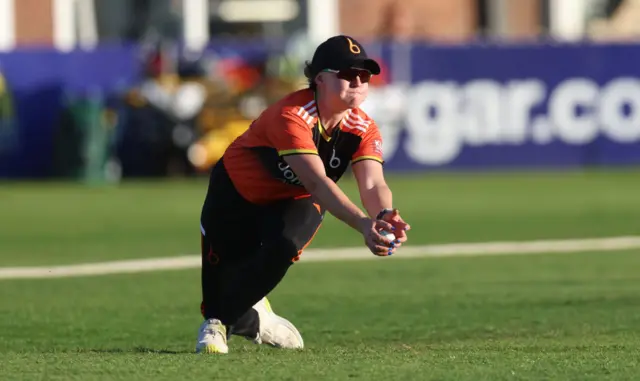 Kathryn Bryce takes a catch to remove Tash Farrant