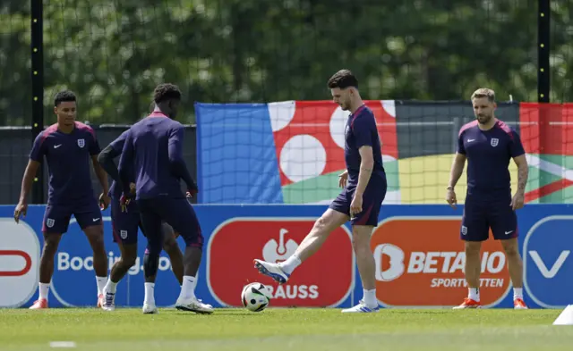 Declan Rice and Luke Shaw in one-touch session