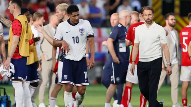 Jude Bellingham and Gareth Southgate