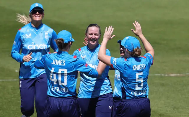 England's Lauren Filer celebrates the wicket of Suzie Bates