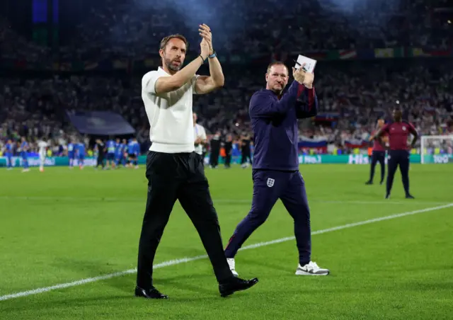 Gareth Southgate applauds the fans at full-time