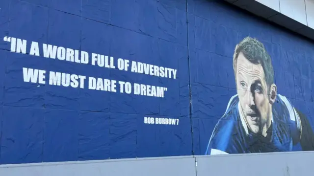 Rob Burrow mural