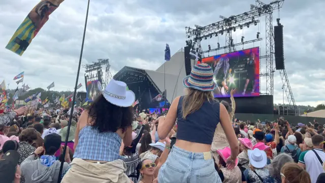 Crowd at the Pyramid Stage