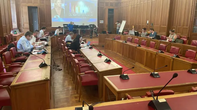 Election results counting in Toulouse