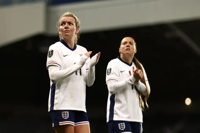 Lauren Hemp and Fran Kirby