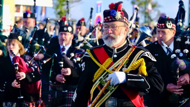 Scottish bagpipers