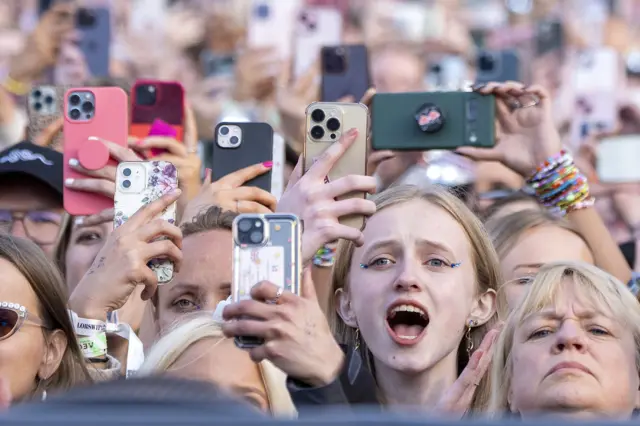 murrayfied crowd