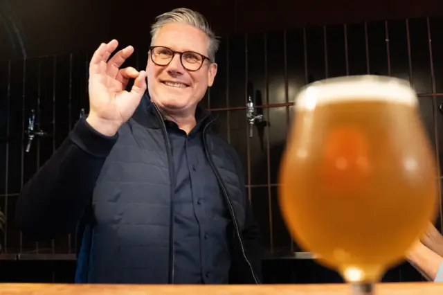 Keir Starmer campaigning at a brewery in London