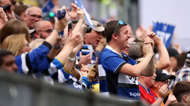 Bath Rugby fans cheering