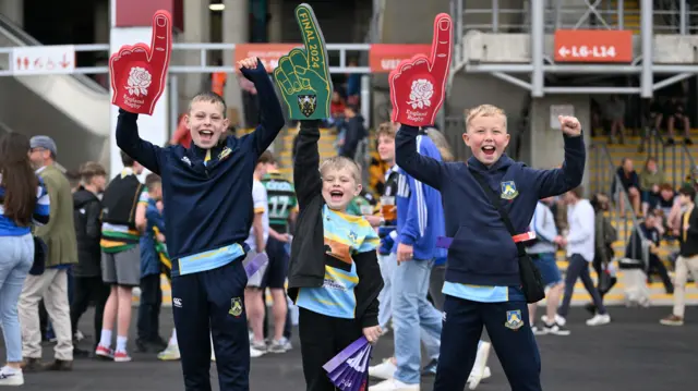 Young fans outside Twickenham