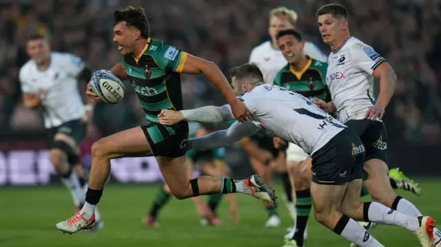 George Furbank running with the ball