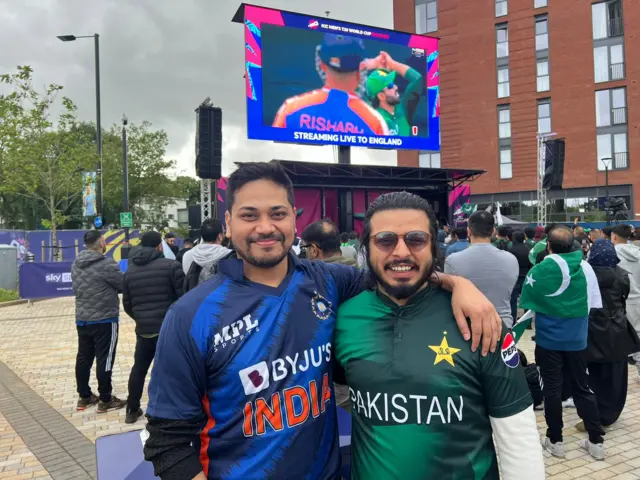 India fan Saif and Pakistan fan Rafi at Edgbaston