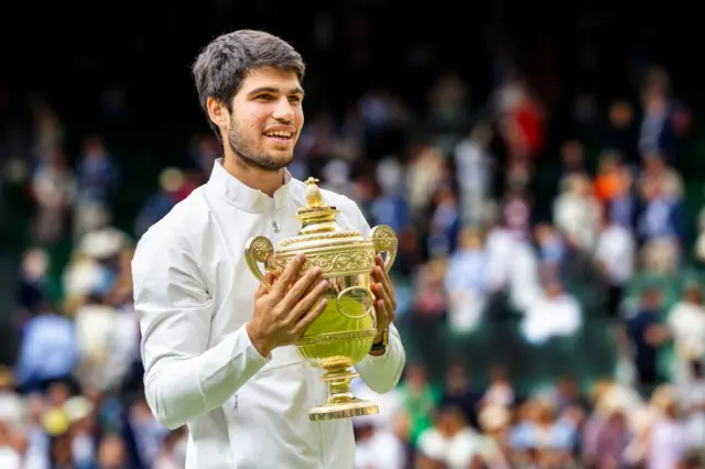 Carlos Alcaraz Wimbledon trophy