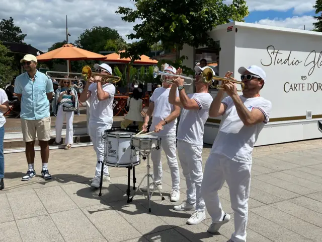 Roland Garros band