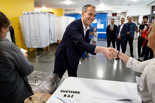 Raphaël Glucksmann voting