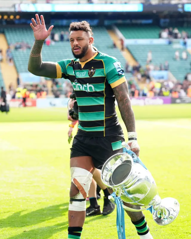 Courtney Lawes