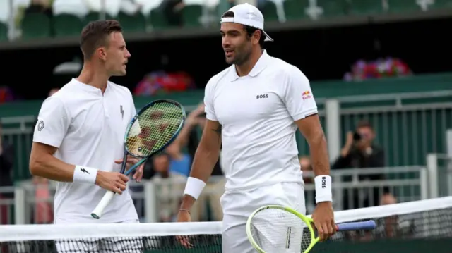 Marton Fucsovics (left) and Matteo Berrettini (right)