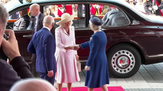 The King and Queen Camilla arrive at the Senedd