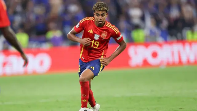 Lamine Yamal of Spain in action during the UEFA EURO 2024 match between Spain and France at Allianz Arena (Munich). Final score: Full time, Spain 2:1 France.