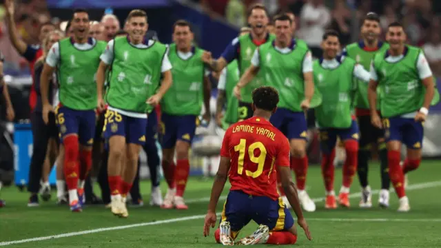 Lamine Yamal celebrates scoring for Spain against France at Euro 2024