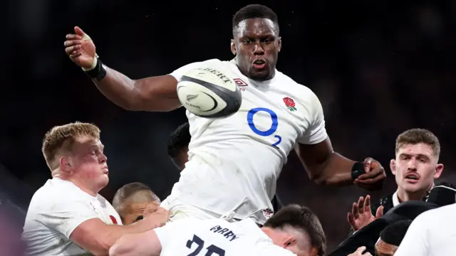 Maro Itoje in action for England against New Zealand