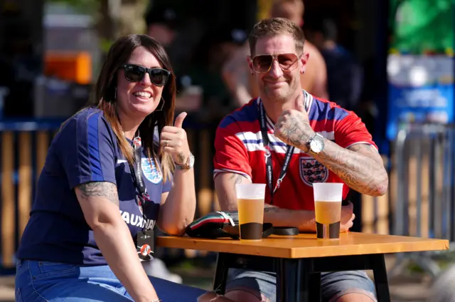 England fans at the Reichstag fan zone