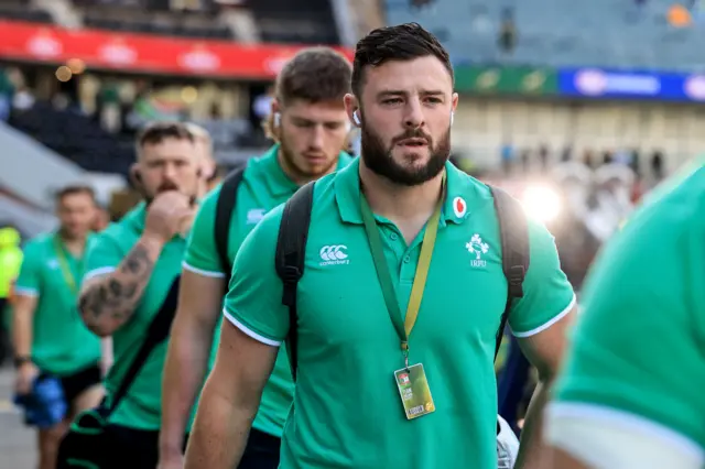 Robbie Henshaw arrives at the game