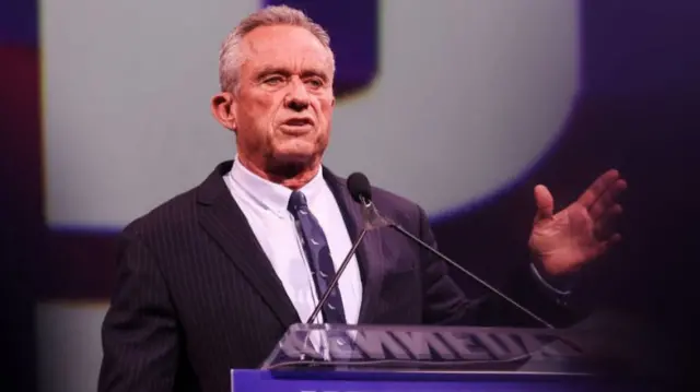 Robert F Kennedy Jr speaks at a rally